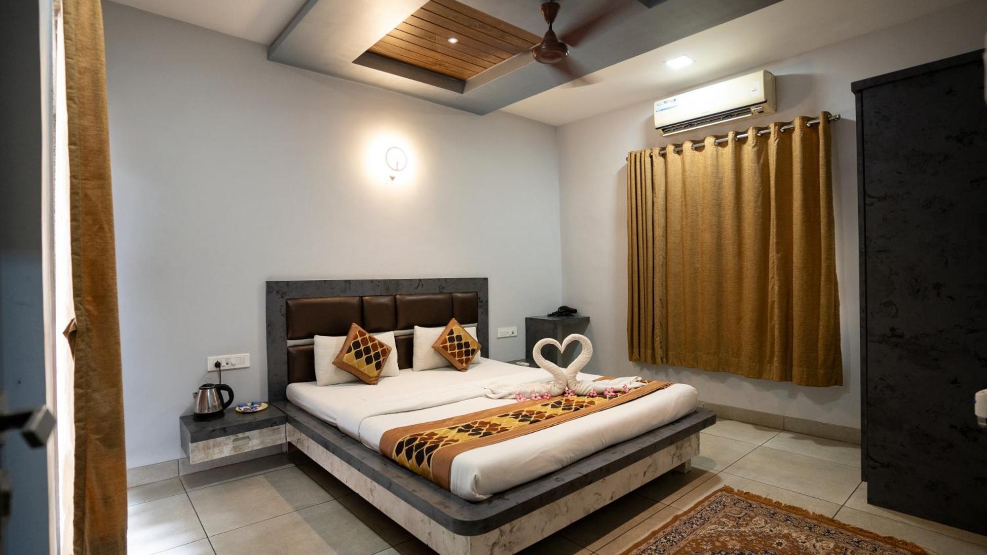 Ruturaj Inn Alibag Alībāg Exterior foto